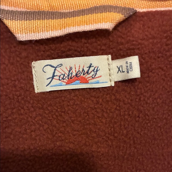 Faherty Cream with Rust Fleece sheepskin style vest - Picture 2 of 10